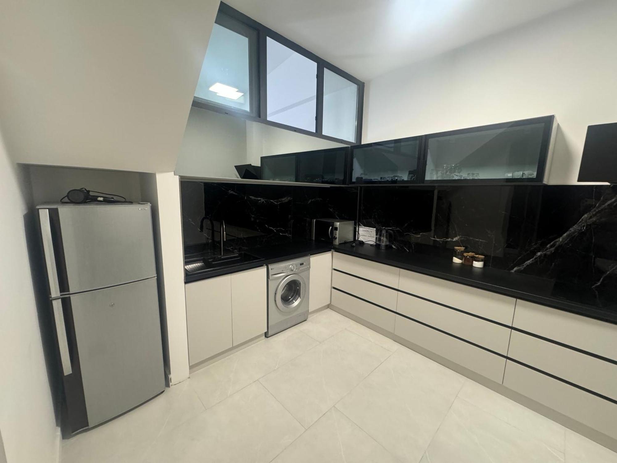 Luxe Apartment In Center Yerevan Exterior photo